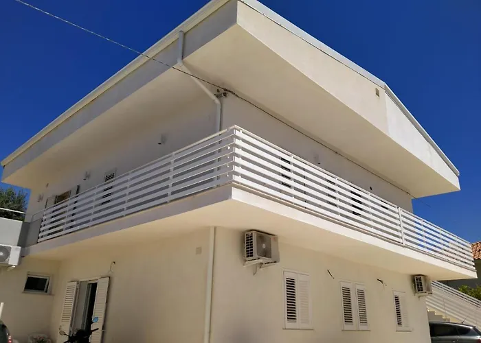 別荘 Le Di Don Pippinu マリーナ・ディ・ラグーザ